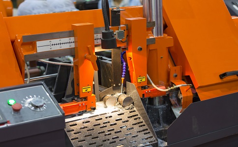 临武龙门带锯床具备哪些优点？